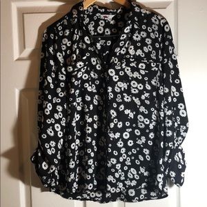 Black and white daisy button up blouse